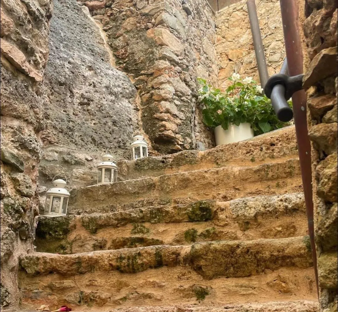 Crosa Tra Le Nuvole Villa Borgio Verezzi 0*,  Italy