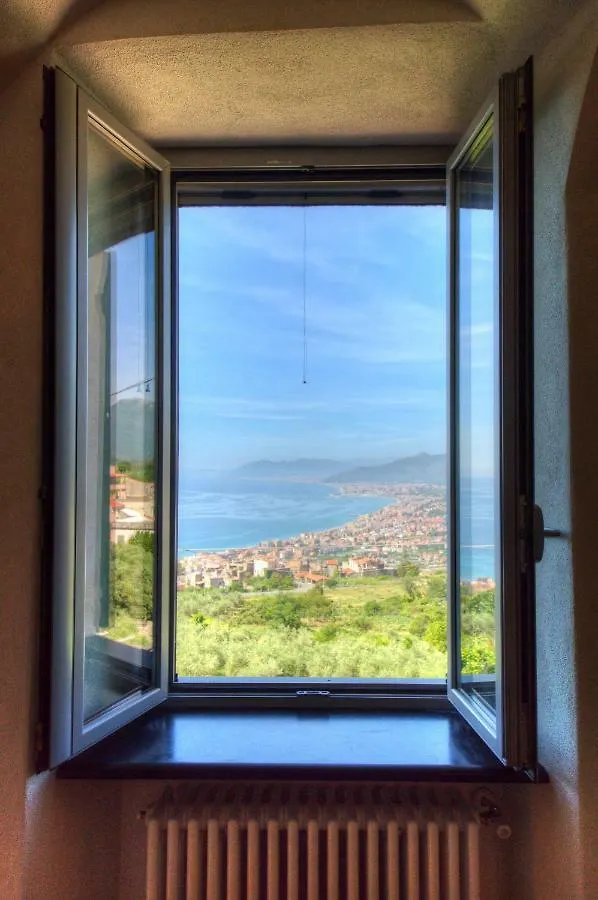 Holiday home Crosa Tra Le Nuvole Villa Borgio Verezzi