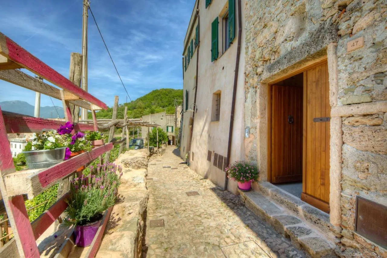 Crosa Tra Le Nuvole Villa Borgio Verezzi 0*,